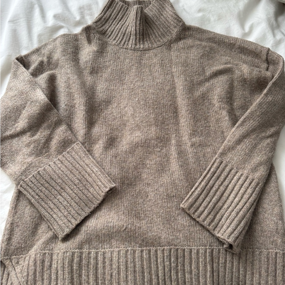 ABERCROMBIE sweater